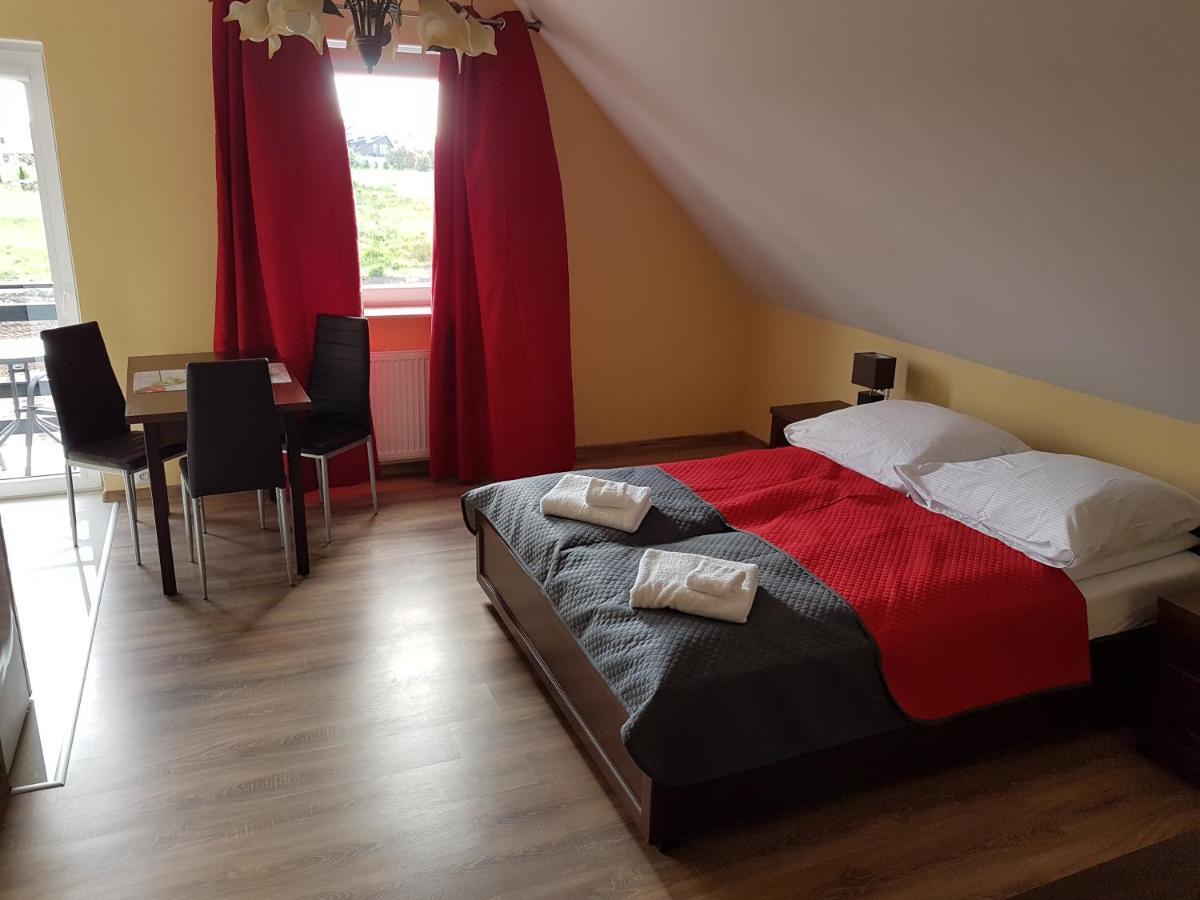 Apartamenty Maja -Pokoje - Domy Wakacyjne -Basen Podgrzewany -Jacuzzi - Sauna Leba Exterior photo
